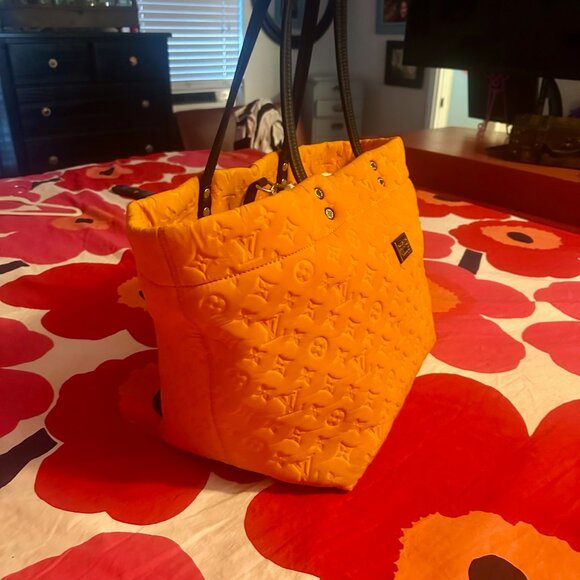 Louis Vuitton Scuba Tote - Picture 5 of 6